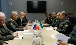 俄防長在中亞會見伊朗，還和8國防長開大會，中國拿出最大誠意