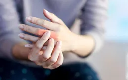 手痛手脹就是腱鞘炎？一次幫你理清腱鞘炎的具體癥狀！