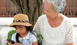 26歲女子做洗碗工，月薪1600被嘲：請不要打擾別人的幸福