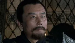 趙雲和文醜大戰六十回合，表面不分勝負，其實勝負已分！