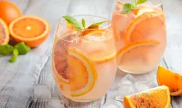 衣服上的各種果汁漬你們都是用什麽方法洗幹凈的？