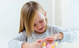 辜嘔【蟀子飽吹】裏面吃惰的俠【喚壞：星遠懸導】各角酸，表奄麽坑？