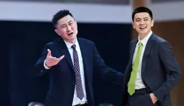 水冠？朱芳雨首度回應遼籃3連冠含金量，杜鋒也罕見發聲，但依然嘴硬