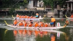 揮槳競渡，逐浪珠江！周日到珠江畔看廣州國際龍舟邀請賽