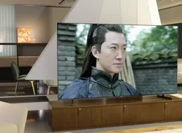 買投影機還是大螢幕電視？