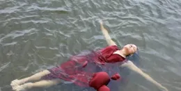 從「躺平」到自救，防範溺水必備的基本知識