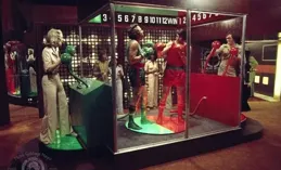 70年代的未來，他們被欲望活埋