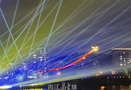 全網瘋傳的「北京二環體驗煙火氣」：揭開多少中產小資的無病呻吟