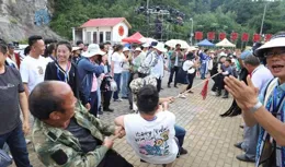 威寧火把節板底鄉彜族風情寨分會場回顧