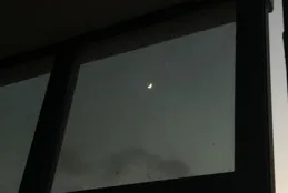 文案|就那樣站著哭，身後沒有燈火，前方迷霧茫茫