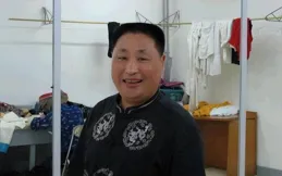 趙本山親自守靈並設立規矩，紀念李正春（2007年）