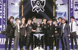 哪些讓你瞬間秒懂的暗示？古董店老板：記住了，誰問你都是祖傳的