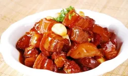 年過50歲後，別太節儉，少吃豬肉，多吃這三種肉，強健骨骼身體棒