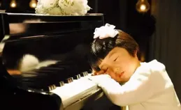 1歲彈鋼琴、10歲掌握大學數學，誰在制造「網紅兒童」？