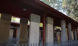 他僅有六首詩流傳於世，卻憑其中一首成千古絕唱，人人皆知