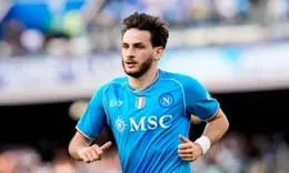 約克：曼聯絕對應該爭取k77 球隊不能後退兩步再前進一步