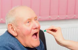 掉牙和壽命有關？60歲的人，牙齒剩多少算正常？看看您達標了嗎