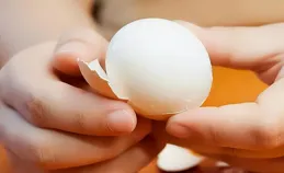 早上一個雞蛋真的健康嗎?這三類人群別再吃了,不然病情更「嚴重」