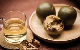 胡博士說中藥｜這味藥，可煲湯、可泡茶，能化痰潤肺！