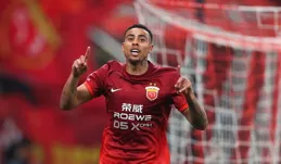 高價效比？免簽海港＆年薪120萬美元，古斯塔沃18場16球直逼武磊