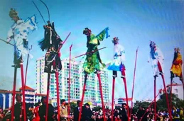 晚潮｜塞納河上空的精彩