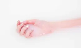 如何快速有效的去紅血絲?