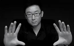 【南京！南京！】：高圓圓入戲太深抑郁，群演女孩全裸出境