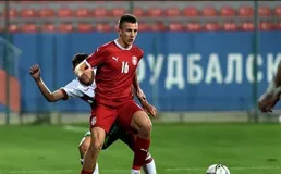 英超新貴80萬淘到塞爾維亞防線新星，獲贊可比曼聯藍軍兩傳奇