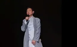 劉德華演唱會妻女都現身捧場，朱麗蒨低調，劉向蕙全程不摘下口罩