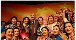 他保衛了「塞拉耶佛」，2006年不幸逝世，臨終前：我要加入中國籍