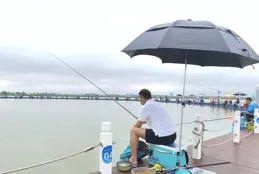 拋竿競技！安徽釣魚比賽開賽