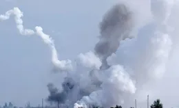 突襲！凱瑞米亞機場被轟炸，俄軍反擊炸翻天，戰火再燃！