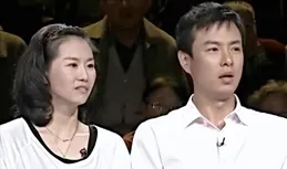 因窮被女友嫌棄，一氣之下娶普通女老師的朱鐵，如今過得怎麽樣了