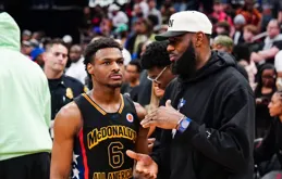 不努力就回去繼承家產？詹姆士盛贊布朗尼：他擁有世上所有的選擇