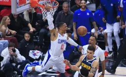 威少保羅兩人孰強孰弱是否有定論？如今保羅年薪千萬，威少堪憂