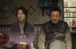 7天票房破5億，成龍新片被碾壓，沈騰的競爭對手換人了