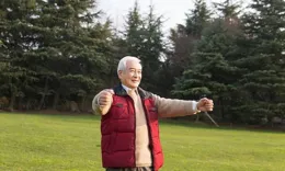 人過了50歲，如果還能輕松完成這3件事，說明你的心臟還「年輕」