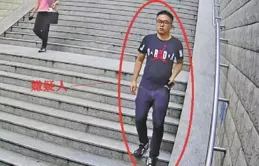 這回老實了！重慶男子讓孩子40°天光腳出門燙得跳起，評論笑死