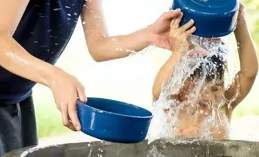 三伏天守則：避冷水澡，防曬足，少勞累，吃好食，安康度夏！