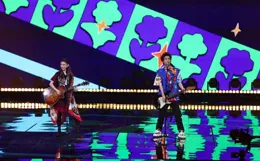 【我們的歌6】第二期播出：首首金曲誕生，網友心中卻是【吻別】