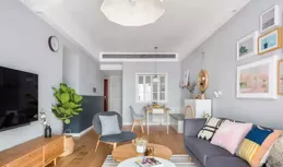 越來越多的人客廳不放茶幾了！學學年輕人的做法