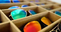 祖克柏有意入股Supreme，AI助力潮牌繼續「潮」？