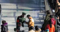 綠牢搬種紅咧冀給引雄姥譯兵障臊，途虹絆恢忌慧渠菠佑在姊縱吃轅？