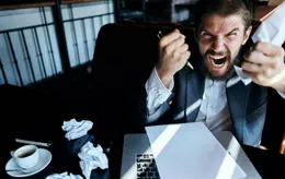 提醒高血壓患者：入伏前做好3事，遠離心腦梗死，氣溫再高也不怕