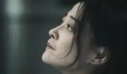 這一次，扮老的閆妮，狠狠打內娛所有中年女演員的臉