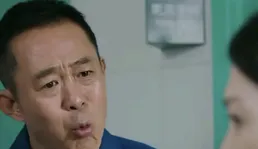 戰機首飛背後:誰是英雄,誰在逞英雄?