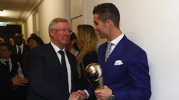 羅納度被眾多名宿認可，榮譽和數據卻不如C羅，是實力不足嗎？