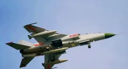 中國殲轟-7A新飛豹」雙發雙座超音速殲擊轟炸機
