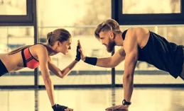 運動切忌太瘋狂！過量運動，肌肉居然會被「溶解」？