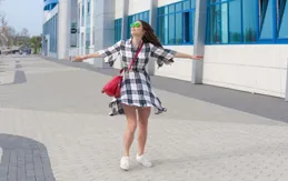 少女型穿搭：綻放青春的時尚密碼